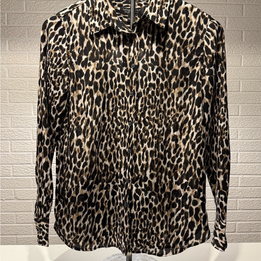 Banana Republic Animal Print Shirt